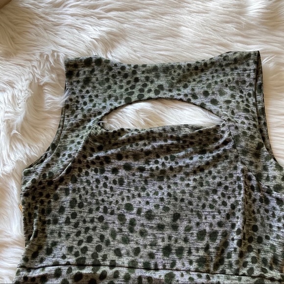 Jennifer Lopez Cheetah Print Cowl Neck Dress - Picture 7 of 9